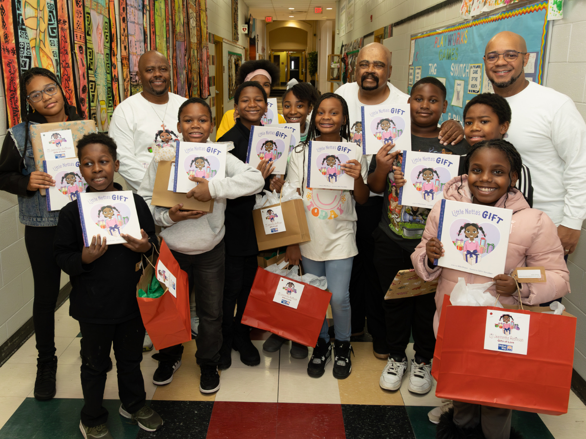 Students and leaders with Gifts of Love